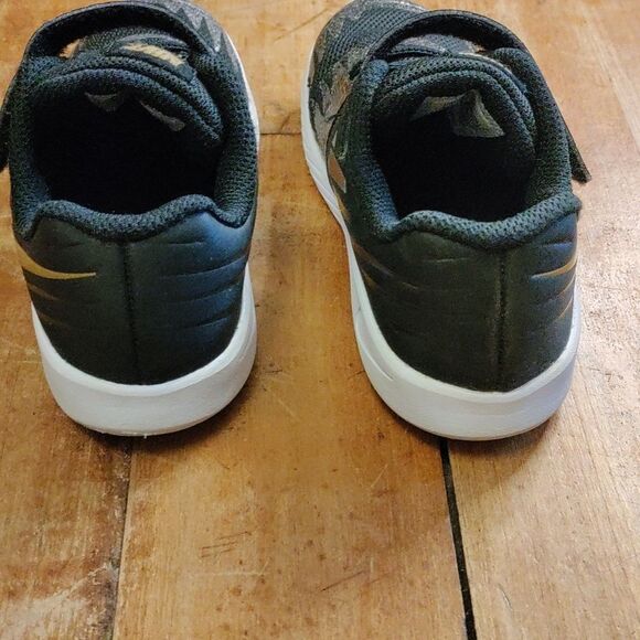 Nike Star Runner Sneakers 10 C Kids Black Gold Sneakers Velcro Neutral - Picture 9 of 13